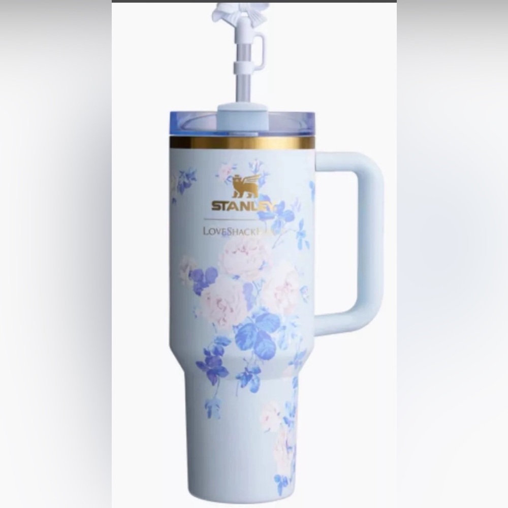 Stanley x LoveShackFancy Everblooming Rosettes 40 oz Quencher Tumbler